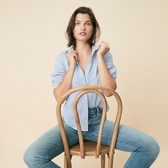 3/12 A&F blue white button down shirt  curvy wa… - Picture 3 of 14